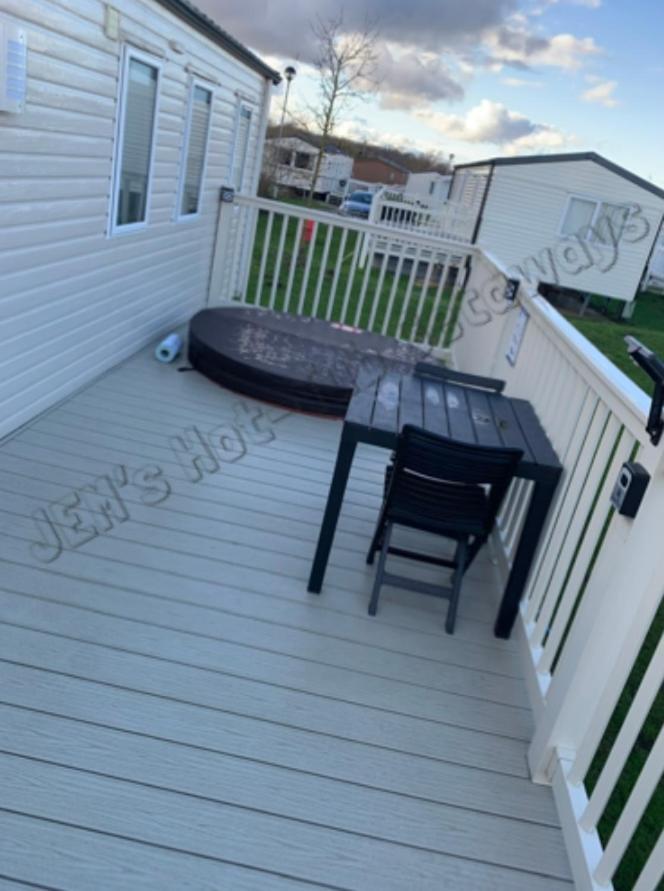 Jems Hot-Tub Getaways 8 Berth At Tattershall Lakes Esterno foto
