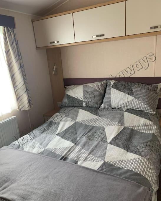 Jems Hot-Tub Getaways 8 Berth At Tattershall Lakes Esterno foto
